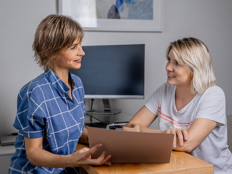 woman consulting with doctor about possible PCOS after hysterectomy